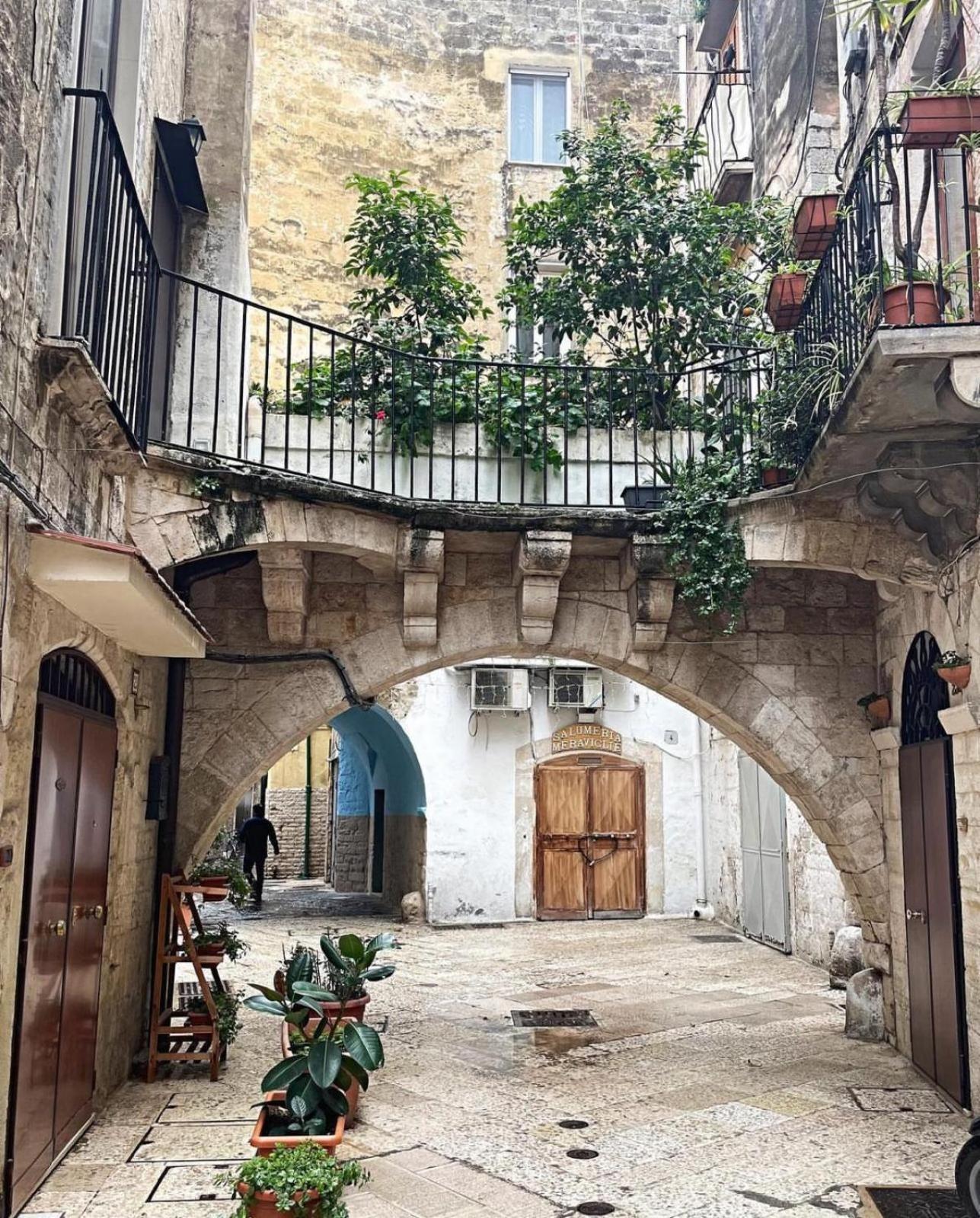 Cantovi Bari Exterior photo
